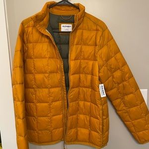 Old Navy Men’s Puffer Jacket Size Small